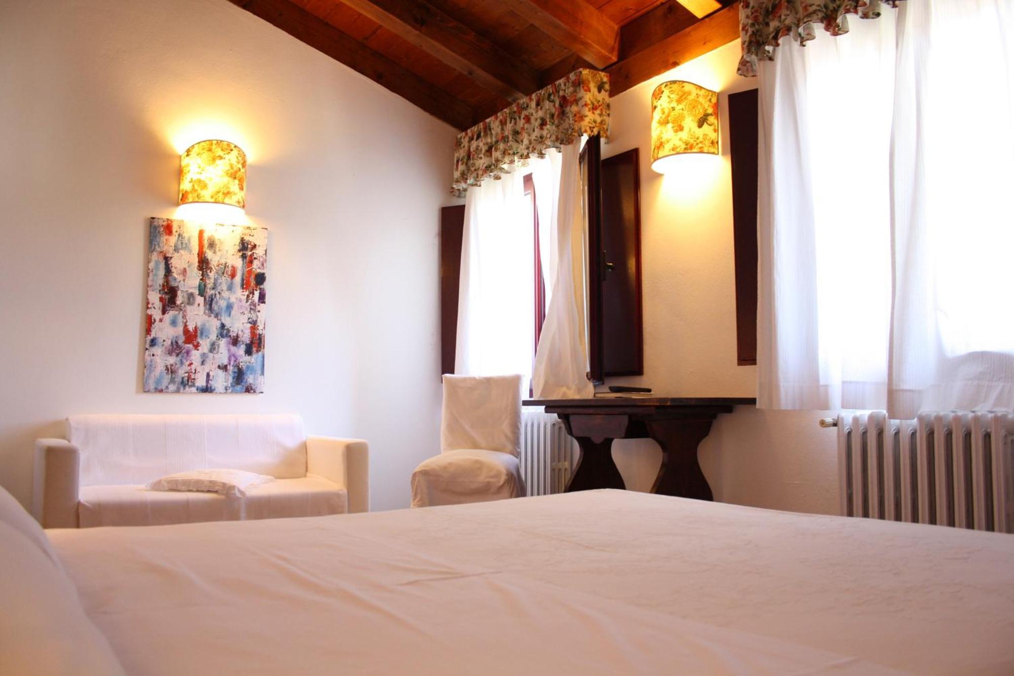 Villa Belfiore Ostellato Rum bild