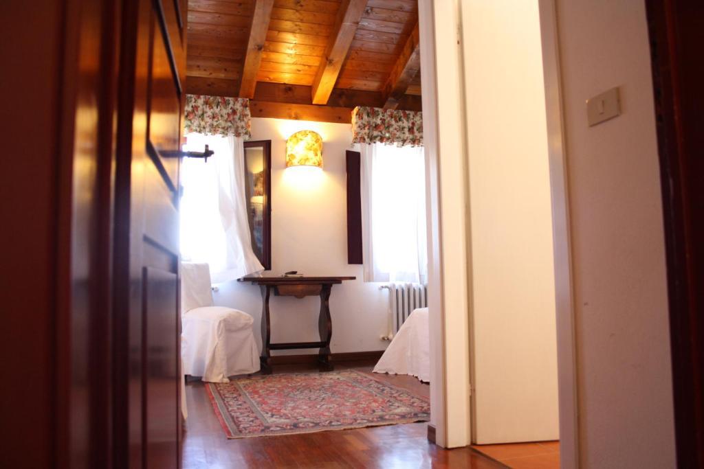 Villa Belfiore Ostellato Rum bild