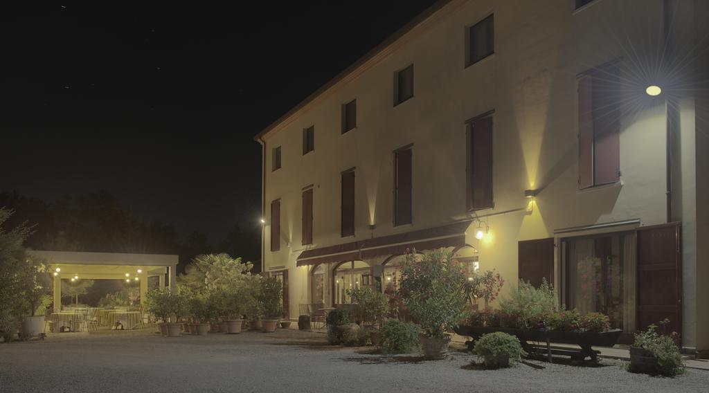 Villa Belfiore Ostellato Exteriör bild