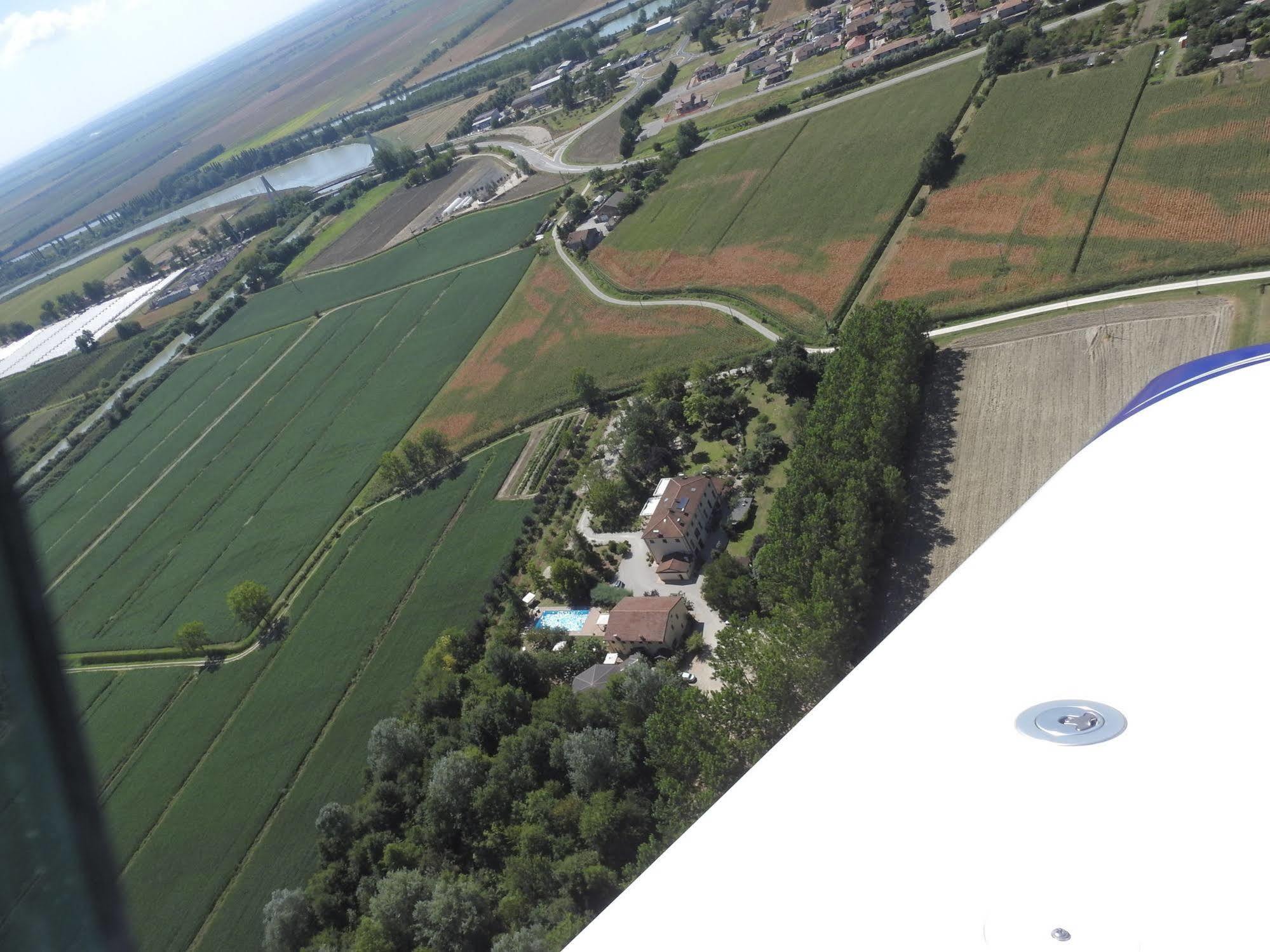 Villa Belfiore Ostellato Exteriör bild